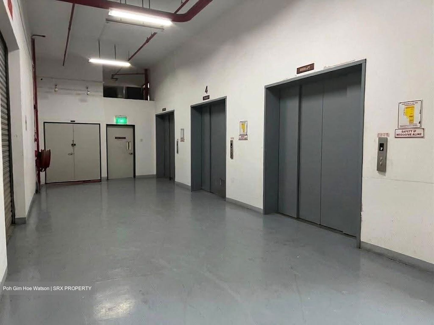Csi Distribution Centre (D19), Factory #613105591